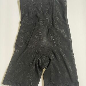 Black Floral Lace Shapewear Shorts